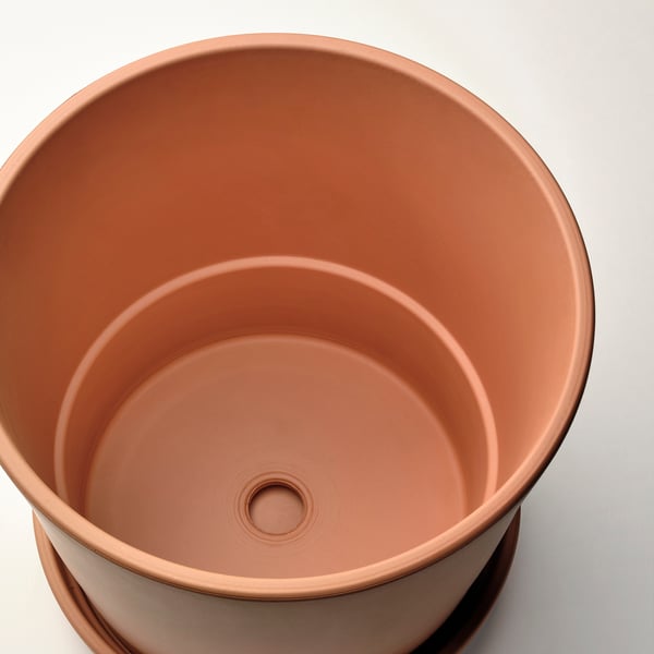 BRUNBÄR plant pot with saucer, outdoor terracotta, 24 cm
