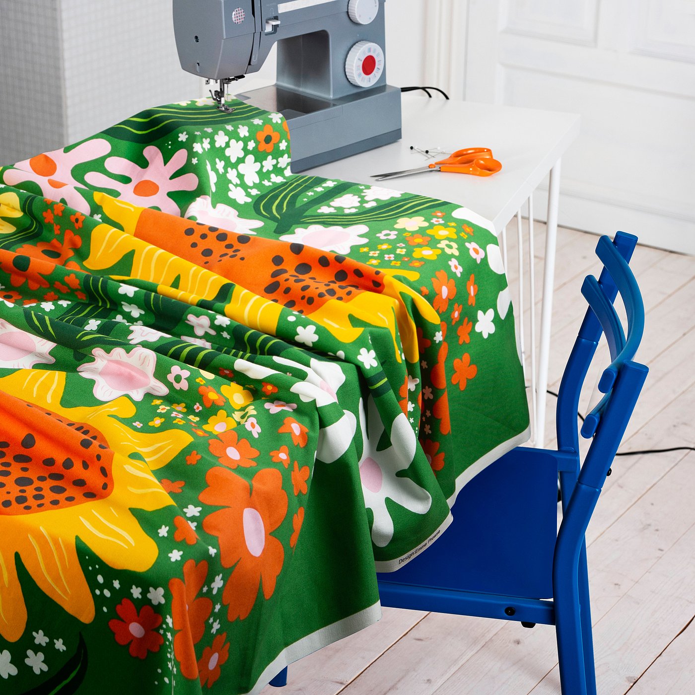 CAFEBITRÄDE pre-cut fabric, green/multicolour floral pattern, 150x300 cm