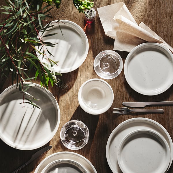 DAGGASTER plate, dotted/light beige, 26 cm