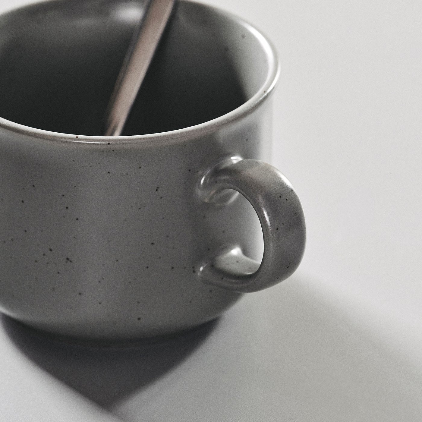 DAGGASTER mug, dotted/grey, 40 cl