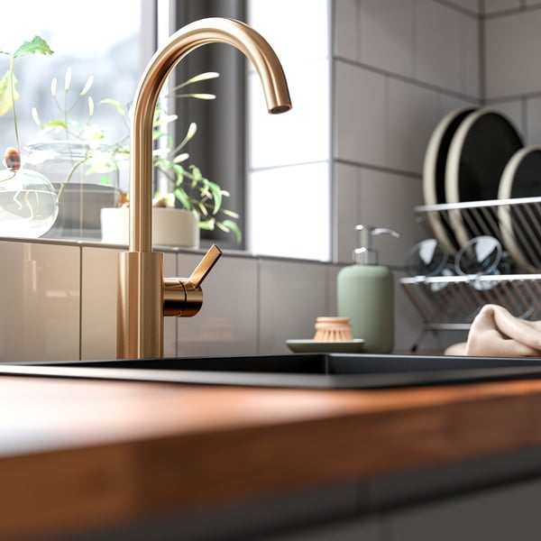 DELSJÖN kitchen mixer tap, brass-colour