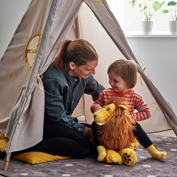 DJUNGELSKOG soft toy, lion