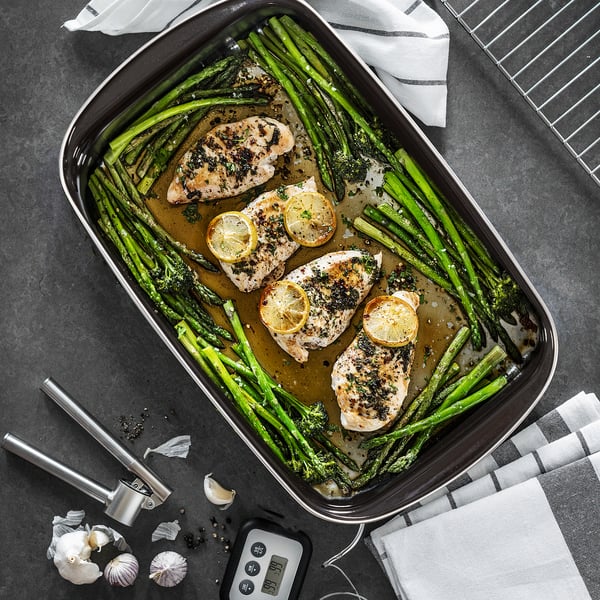 DOKTORFISK - baking tray,35x21 cm