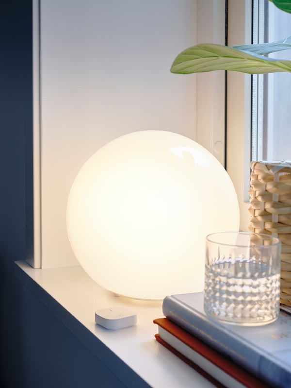 FADO table lamp, white, 25 cm