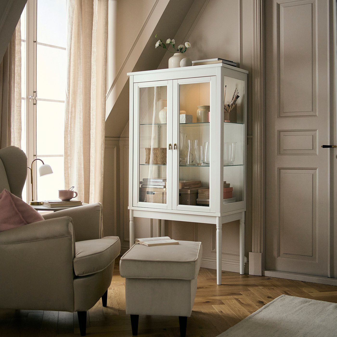 FÄRJKARL glass-door cabinet, off-white, 87x45x161 cm