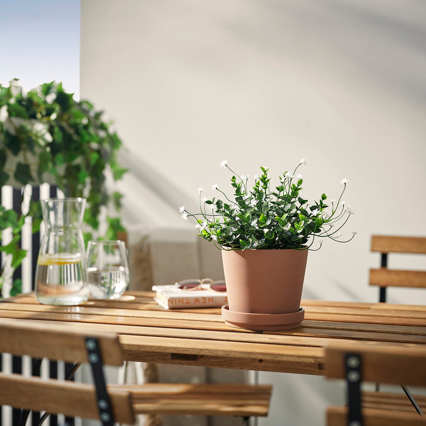 FEJKA artificial potted plant, in/outdoor/flowering white, 12 cm