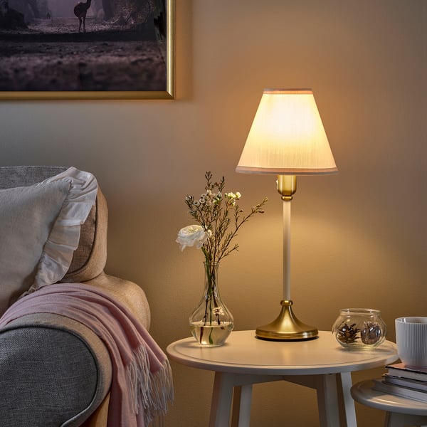 FLYGHÖJD table lamp, brass/beige, 54 cm
