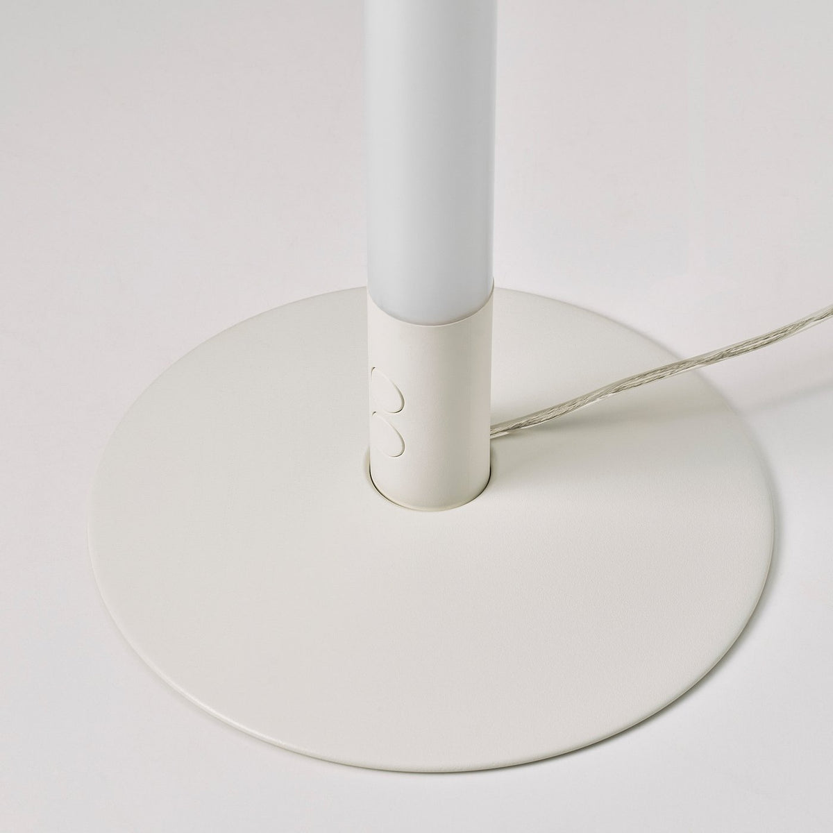 FÖRLIG LED floor/wall lamp, white/adjustable colour, 132 cm