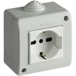KIT - TWO WAY SCHUKO SOCKET IN IP40 HOUSING 2 MOD