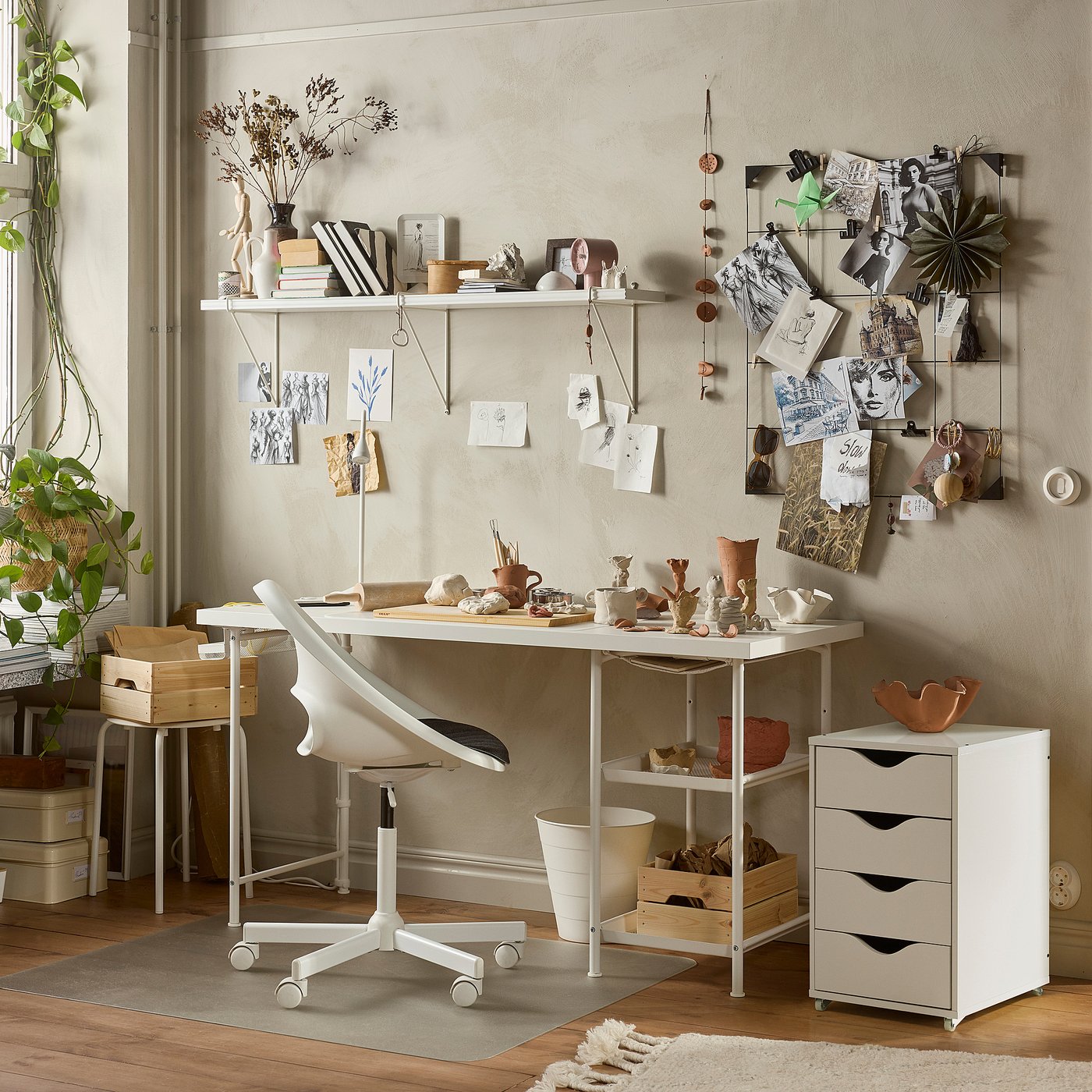 FRIIDROTT drawer unit on castors, white, 35x56 cm
