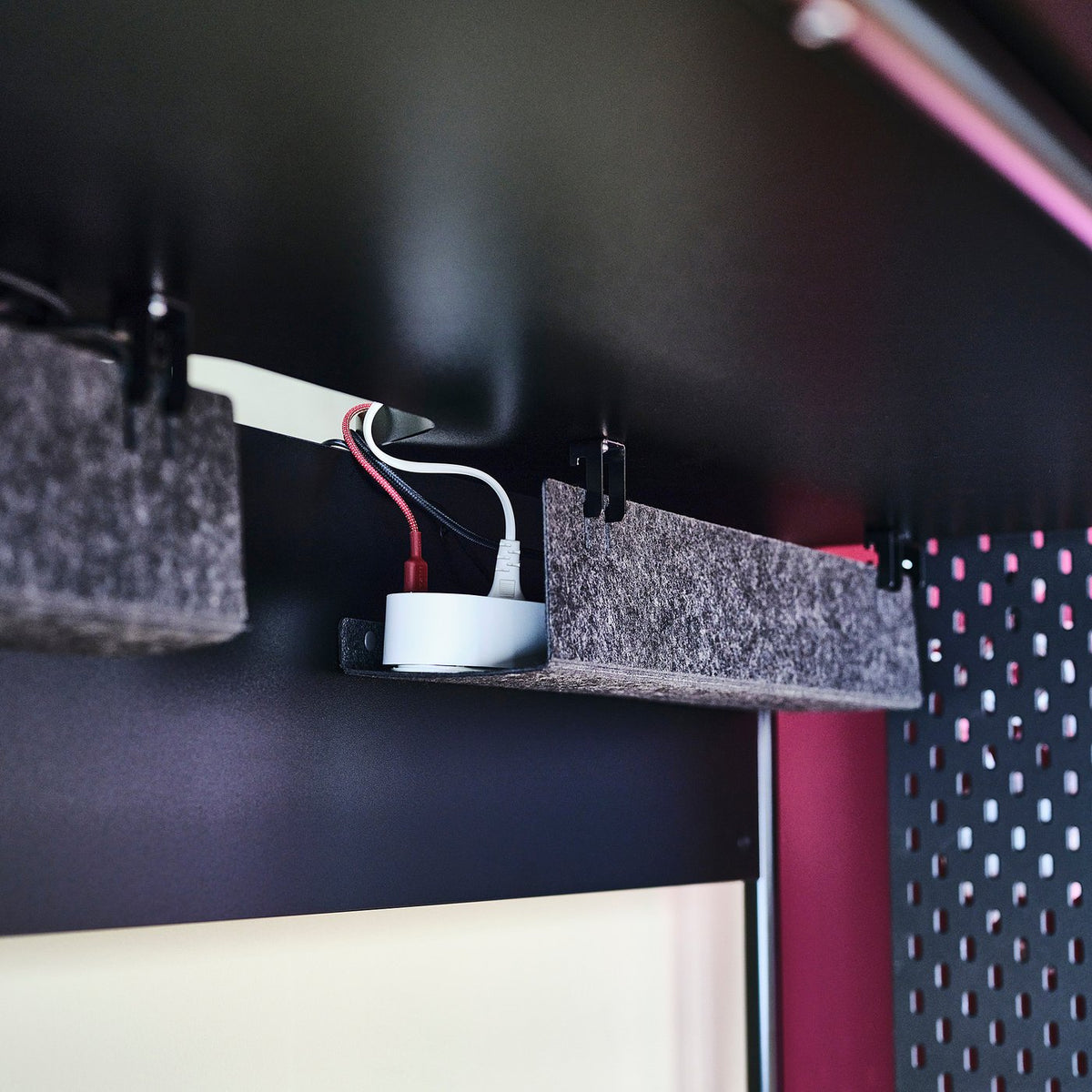 FRÖSKELÅS gaming desk, black, 144x71 cm