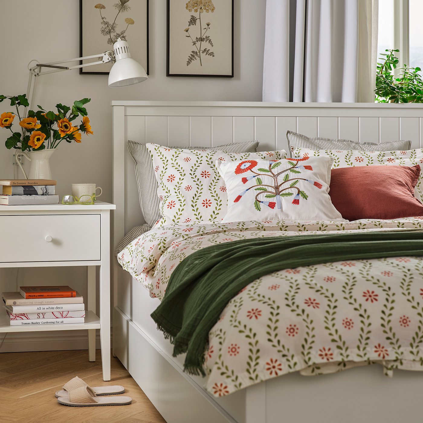 FYRISVIDE duvet cover and 2 pillowcases, white/floral pattern, 240x220/50x80 cm