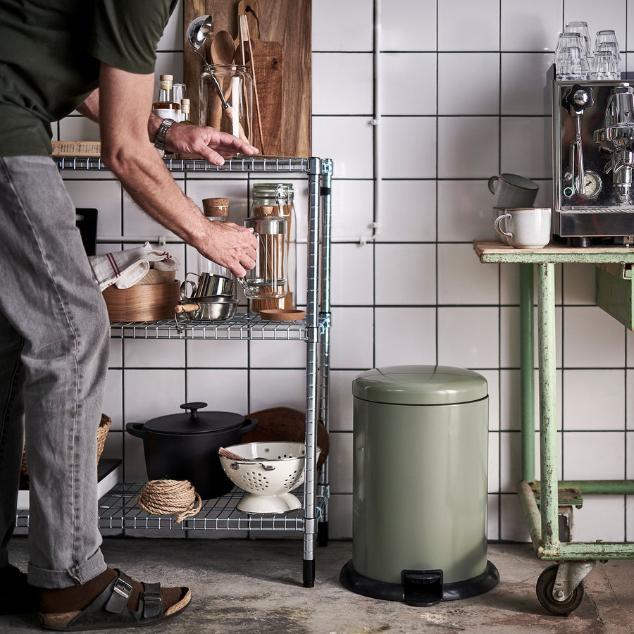 GÅNGSKYFFEL pedal bin, grey-green, 30 cm