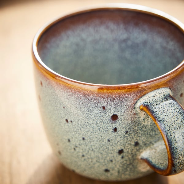 GLADELIG mug, beige-green, 37 cl