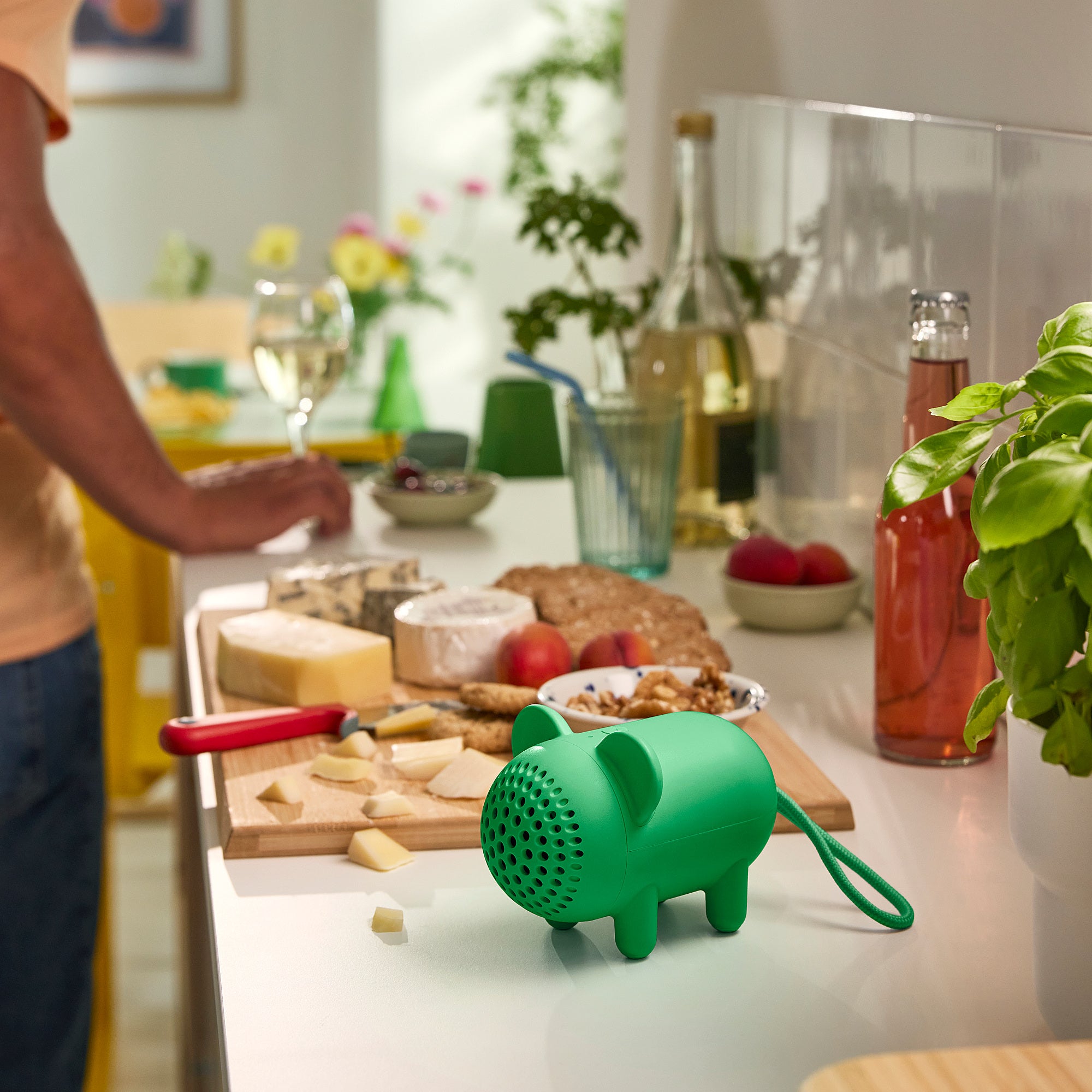 GREJSIMOJS portable Bluetooth speaker, mouse/green, 13x8.6 cm