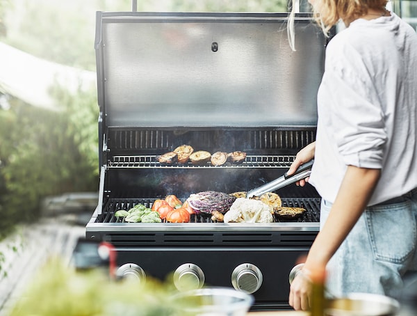 GRILLSKÄR - Gas barbecue with table, stainless steel/outdoor, 79/103x61 cm