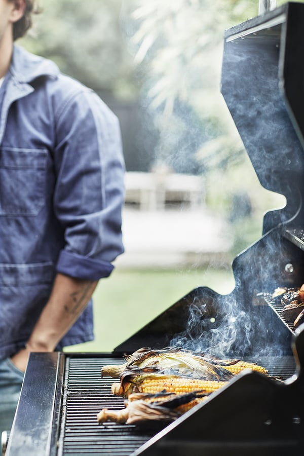 GRILLSKÄR gas barbecue w side table, stainless steel/outdoor, 79/103x61 cm