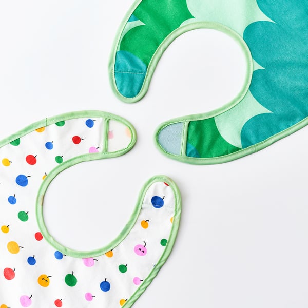 GRÖNFINK bib, green, 38.5x27.5 cm, 2 pack