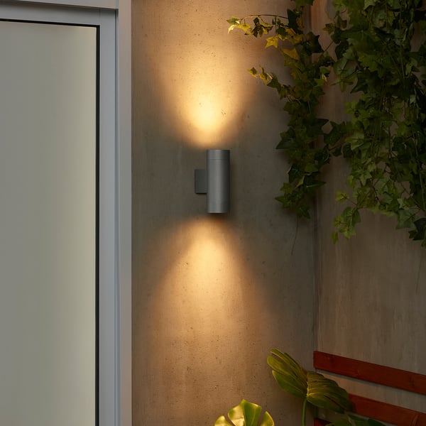 GRÖNSPRÖT wall up/downlighter, wired-in, outdoor aluminium-colour, 16 cm