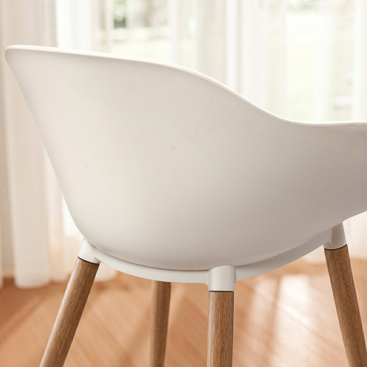 GRÖNSTA chair with armrests, in/outdoor, white/light brown/wood, 59x78x49 cm