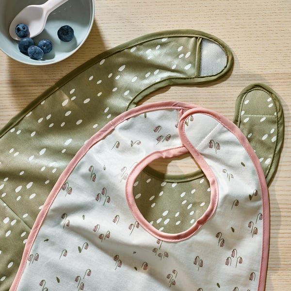 GULDVÄVARE bib, green/white, 38.5x27.5 cm, 2 pack