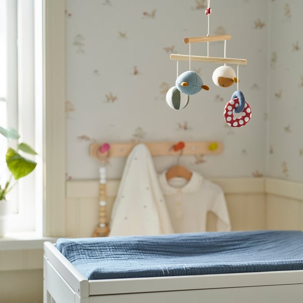 GULDVÄVARE mobile, multicolour