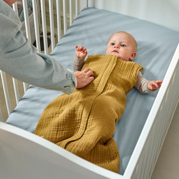 GULDVÄVARE sleep bag, dark yellow/beige, 6-18 months