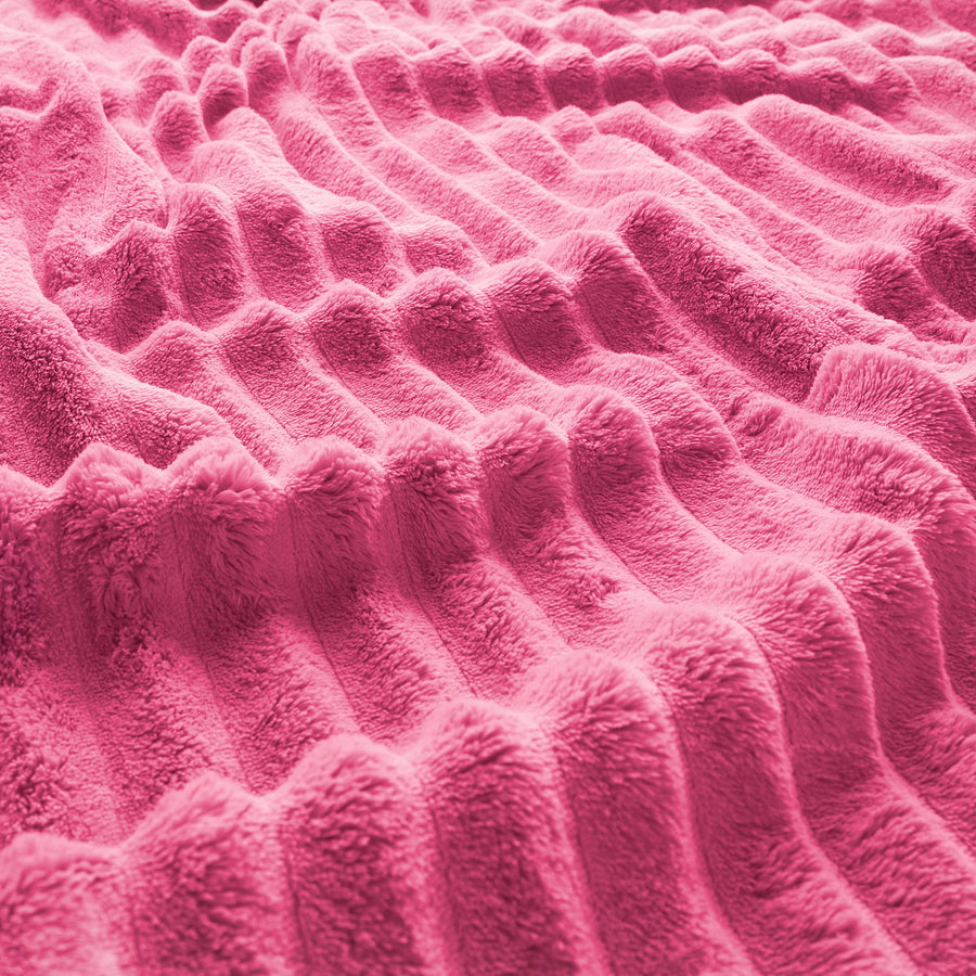 GULLSTRÅLE bedspread, bright pink, 250x150 cm