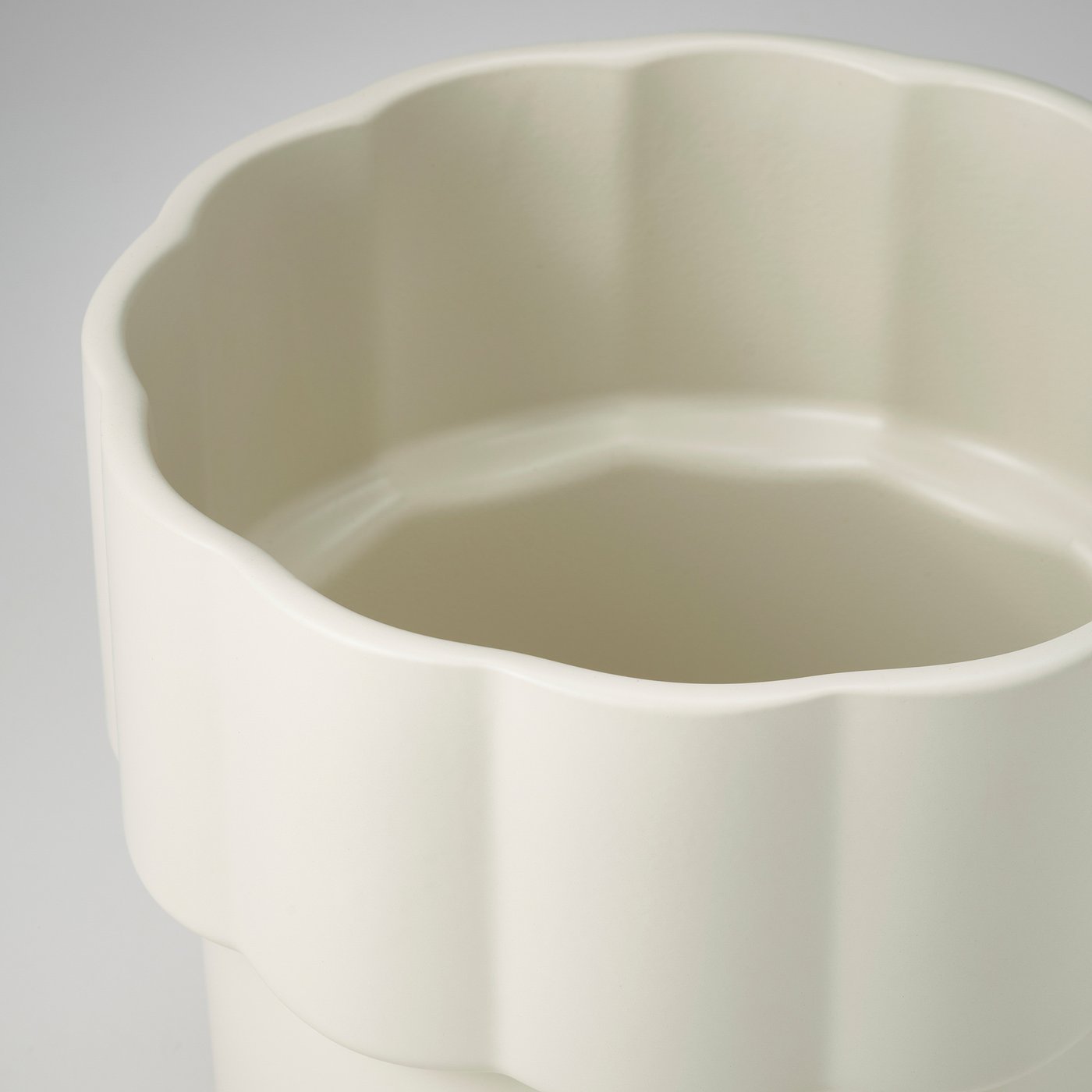 HÄNGSÄLG plant pot, off-white, 15 cm