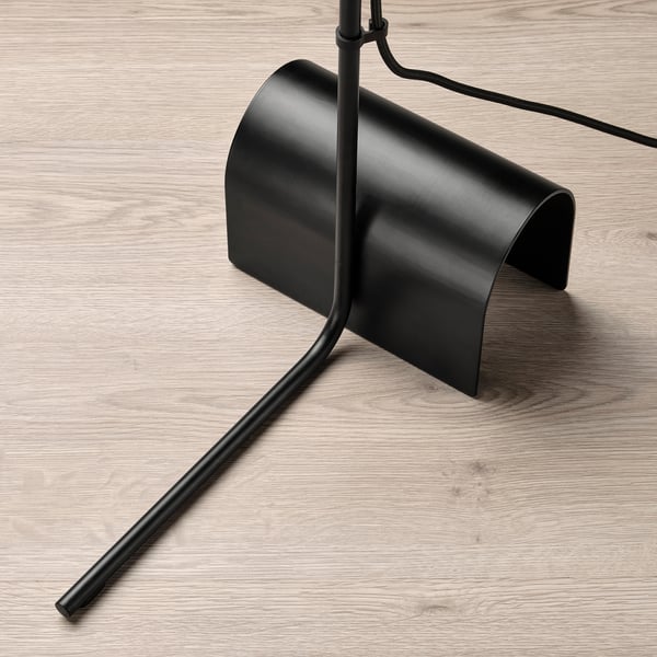 HÅRSLINGA floor lamp, black, 42x21 cm