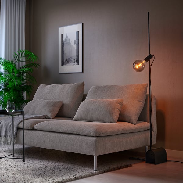 HÅRSLINGA / MOLNART - Floor lamp with bulb, black/globe transparent glass grey ,