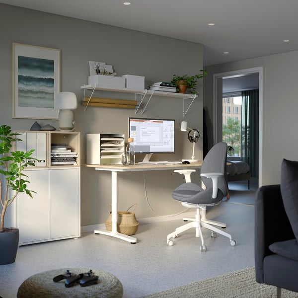 HATTEFJÄLL - Office chair with armrests, Gunnared smoke grey/white ,