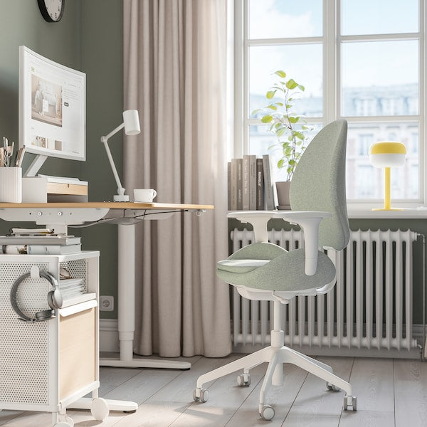 HATTEFJÄLL - Office chair with armrests, Gunnared light green/white ,