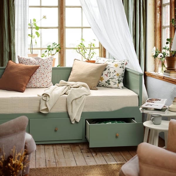 HEMNES day-bed w 3 drawers/2 mattresses, grey-green/Åfjäll firm, 80x200 cm
