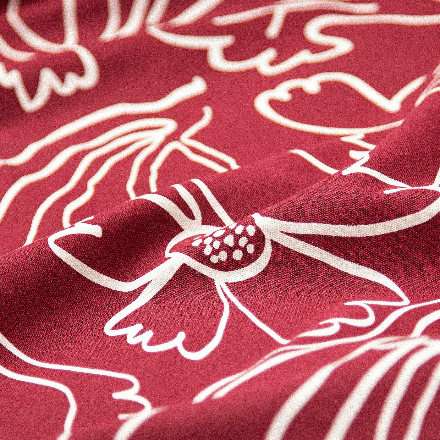 HÖSTAGILLE tablecloth, red white/floral pattern, 145x240 cm
