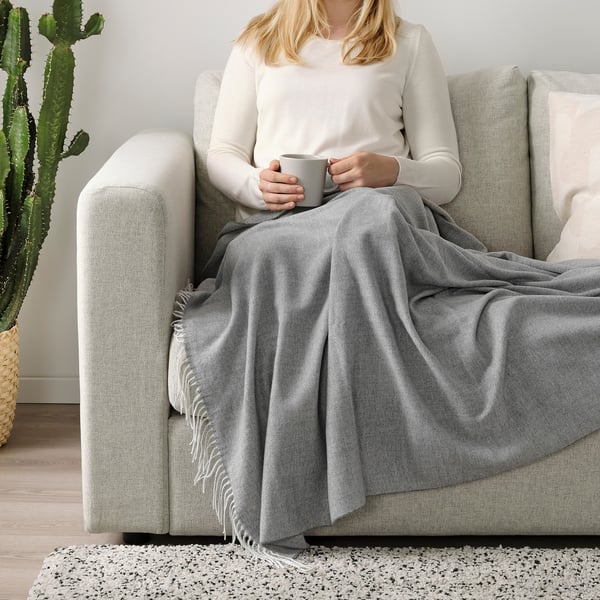 HOLMVI throw, grey, 120x160 cm
