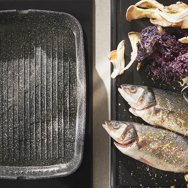 HUSKNUT - Grill pan, non-stick coating black,36x26 cm