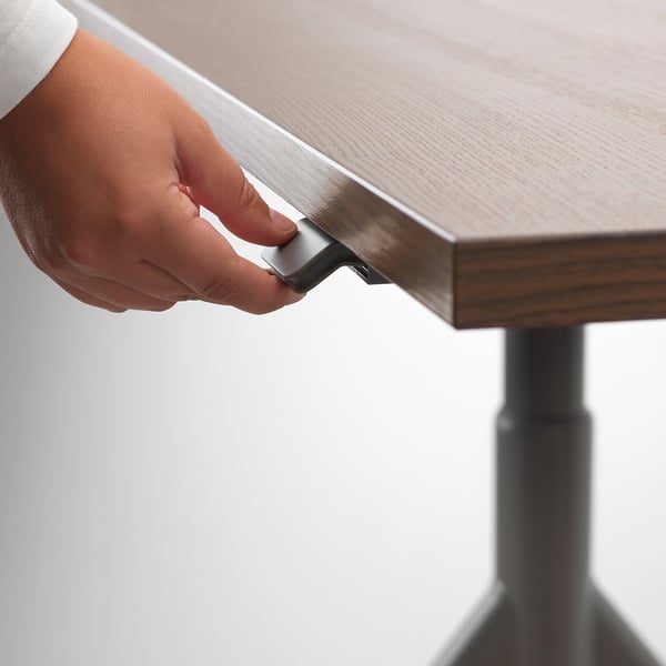 IDÅSEN desk sit/stand, brown/dark grey, 120x70 cm