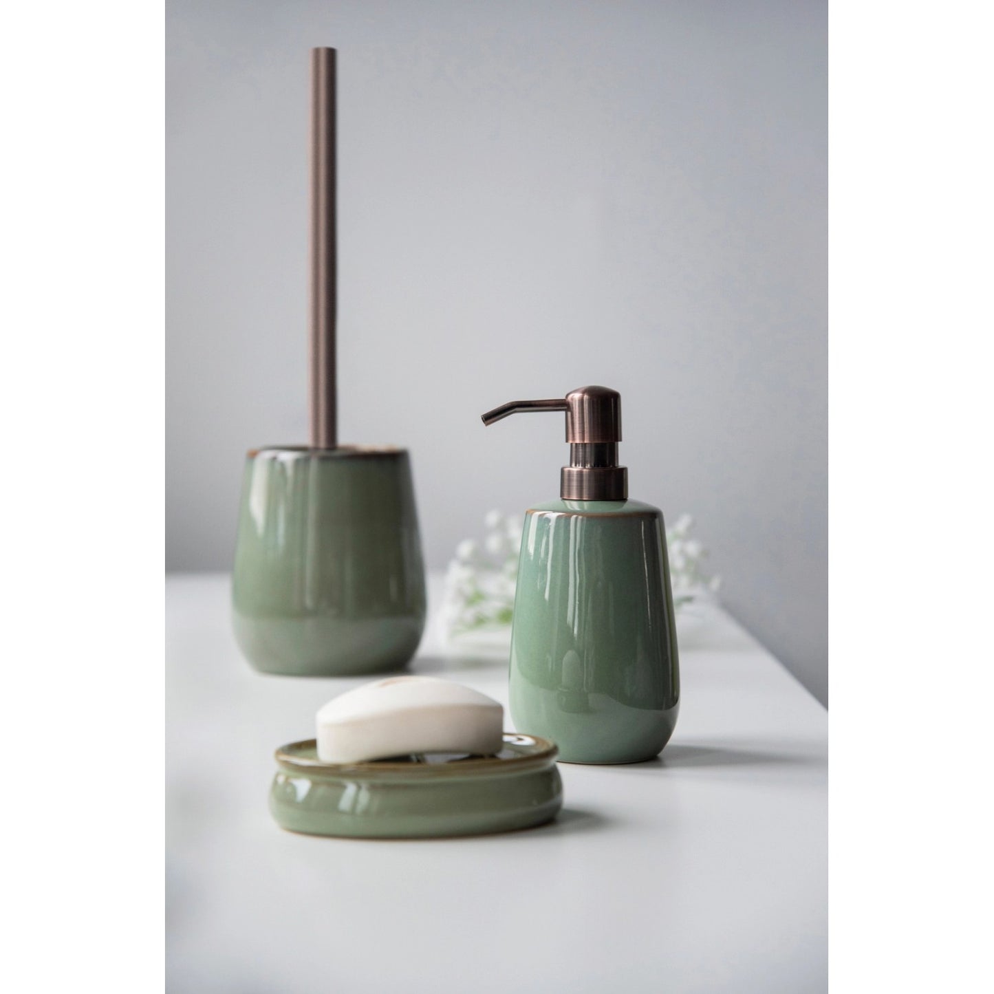 GREEN SIRMIONE CERAMIC TOILET BRUSH HOLDER