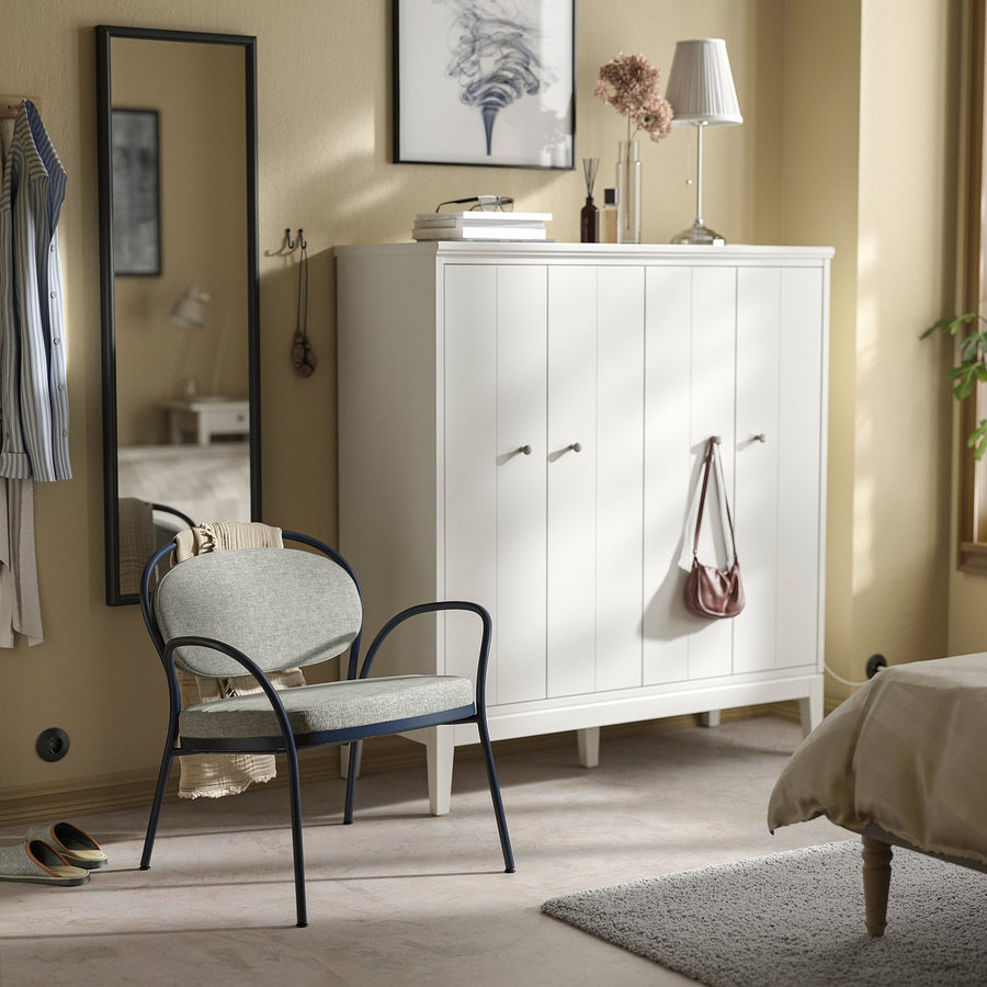 ISMANTORP armchair, metal black-blue/Tibbleby beige-grey, 72x71x66 cm