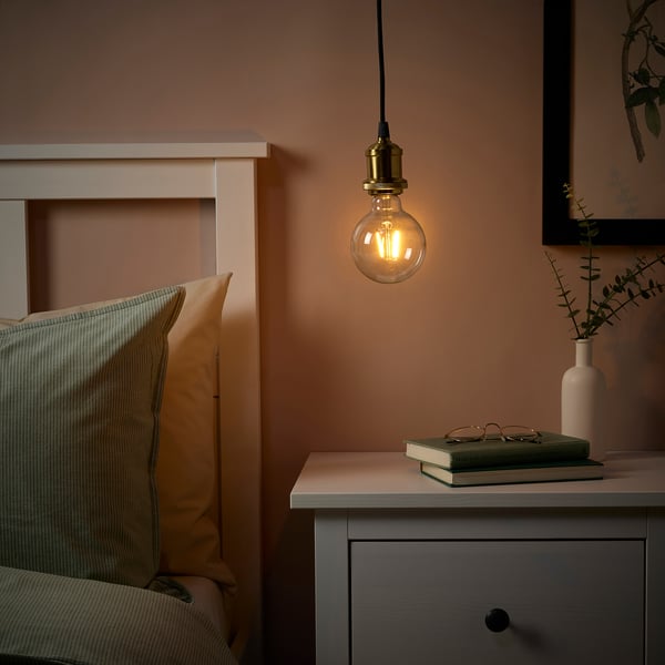 JÄLLBY / LUNNOM - Pendant lamp with light bulb, brass-plated globe/clear