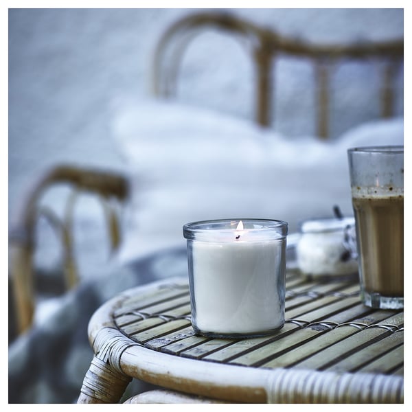 JÄMLIK scented candle in glass, Vanilla/light beige, 40 hr