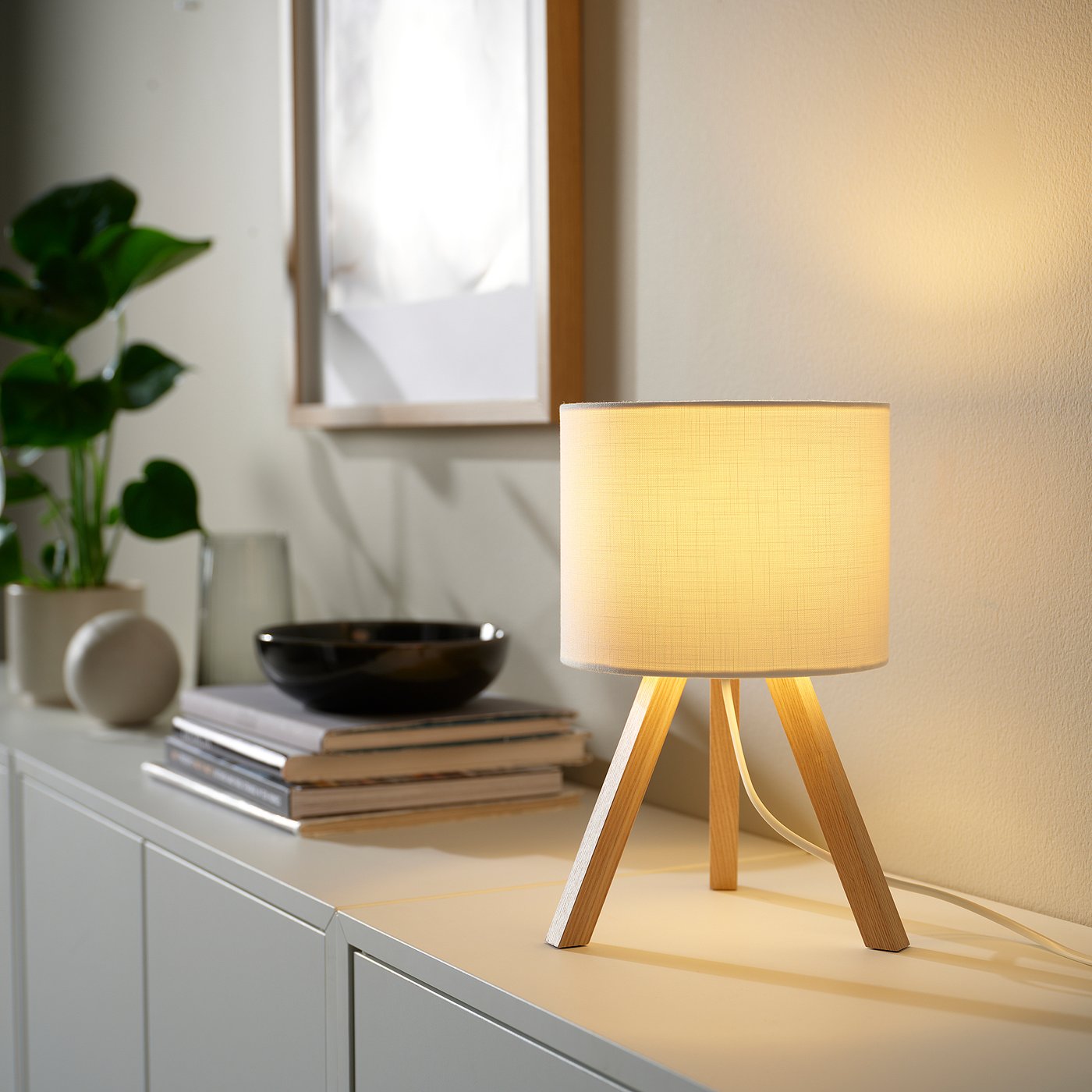 KAJPLATS LED bulb E14 806 lumen, smart white spectrum/globe/opal white, 45 mm