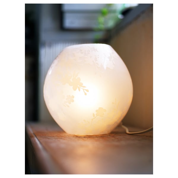 KNUBBIG table lamp, cherry-blossoms white, 18 cm
