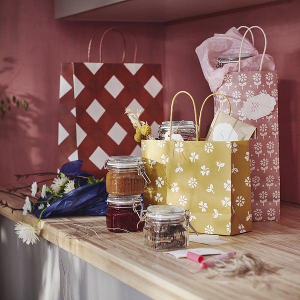 KÖSSEBÄR gift bag, set of 3, mixed patterns