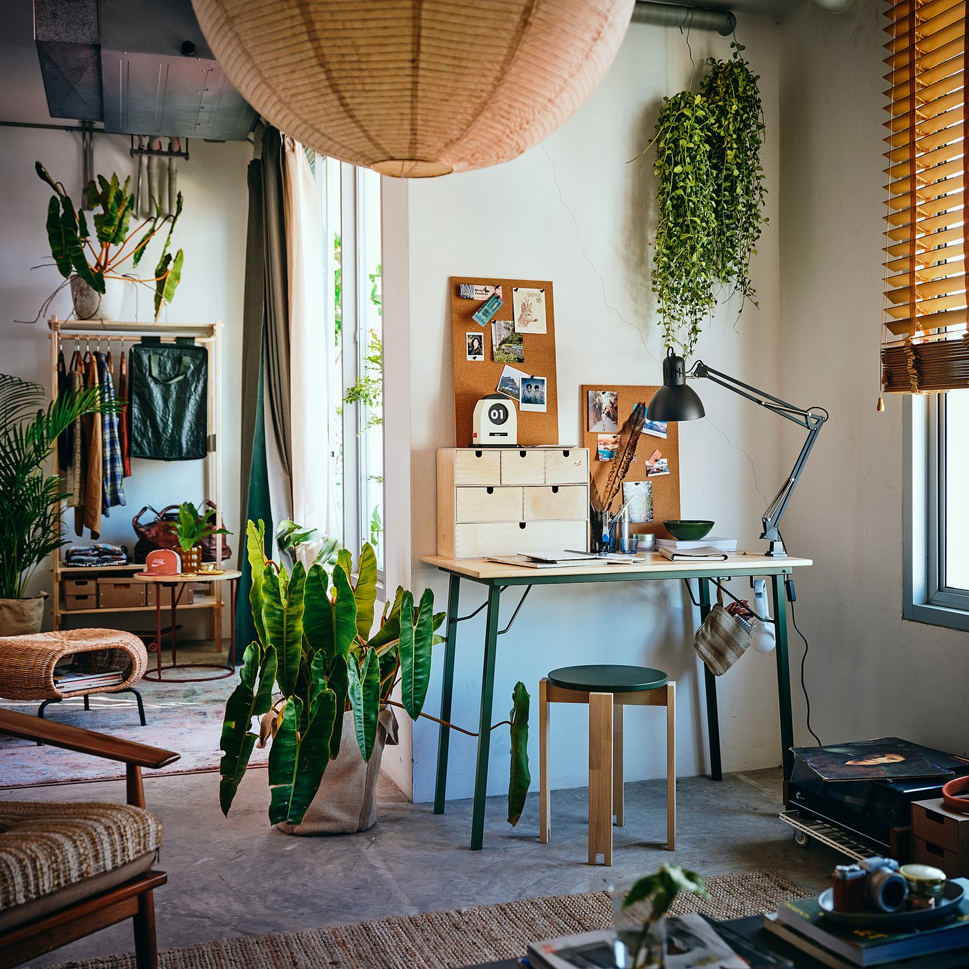KOMPISHÄNG desk, green pine, 100x55 cm