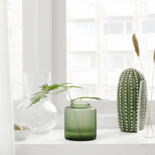 KONSTFULL - KONSTFULL Vase, frosted glass/green, 10 cm