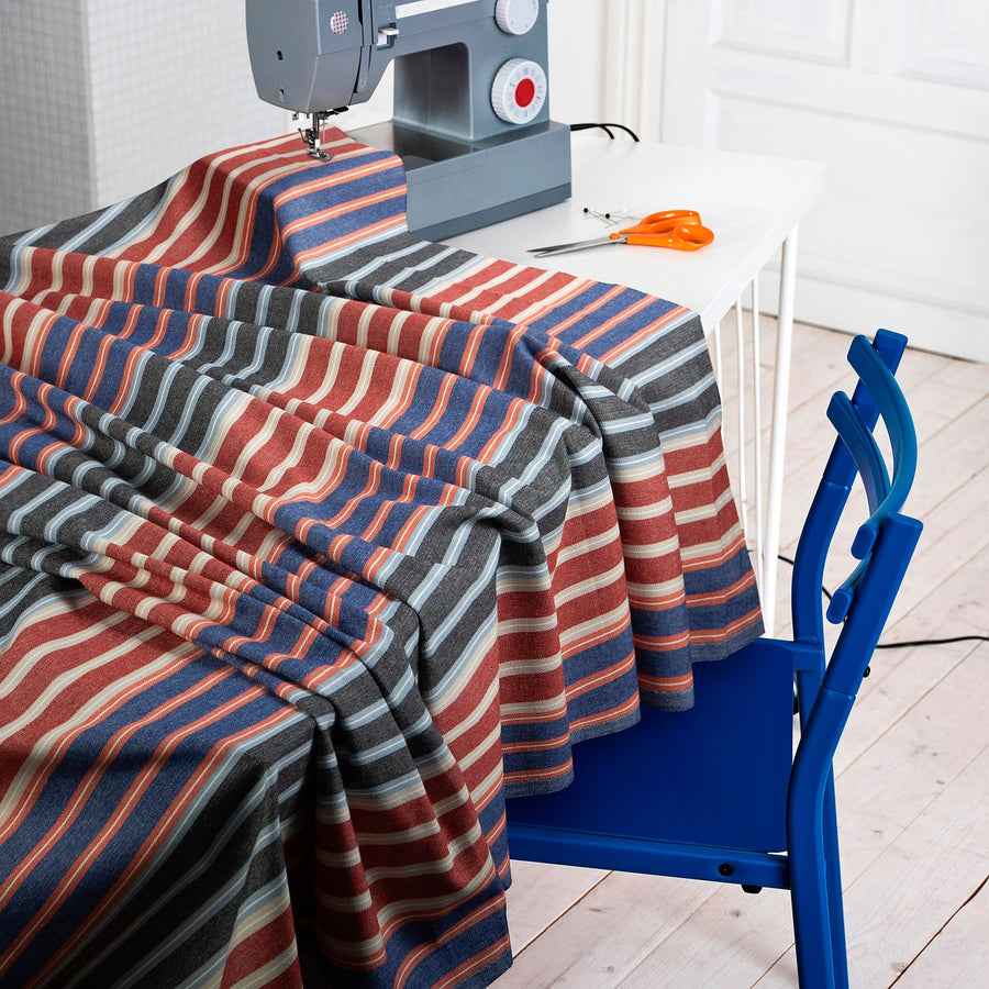 KORALLBUSKE pre-cut fabric, dark blue/red stripe pattern, 150x300 cm