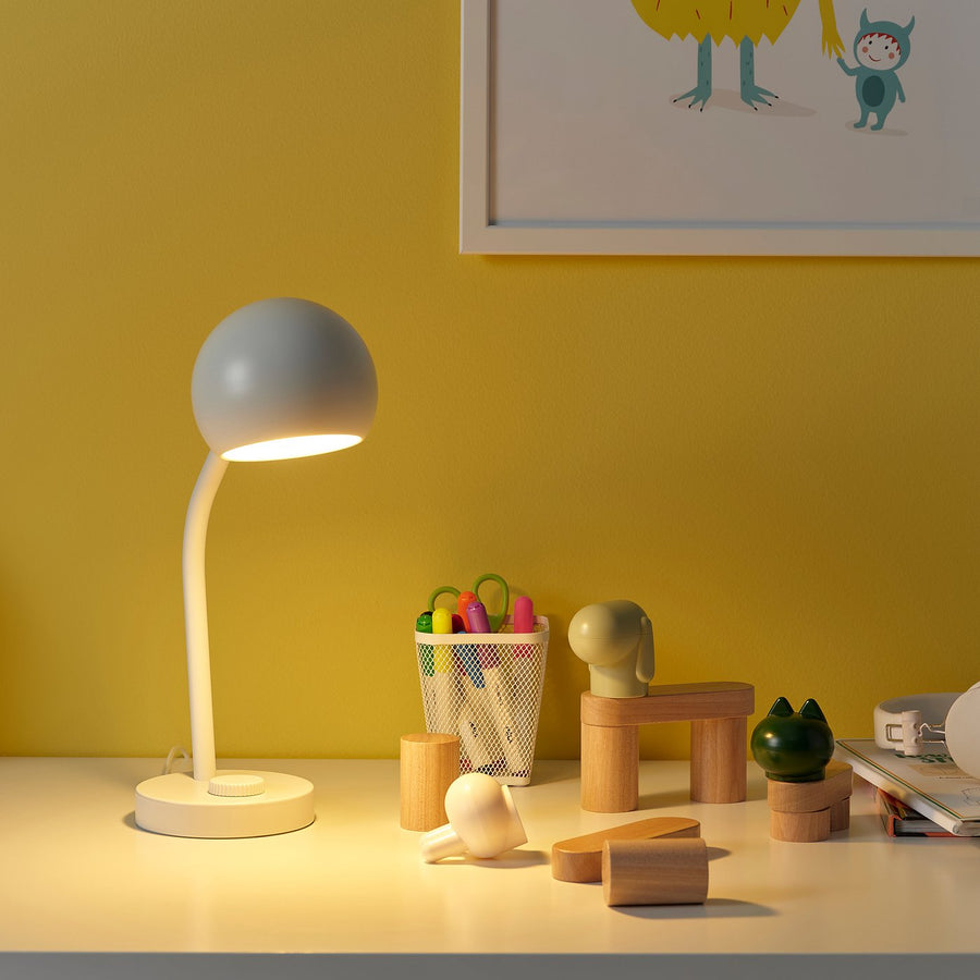 KORVSNÖRE LED desk lamp, dimmable/white, 12x21 cm