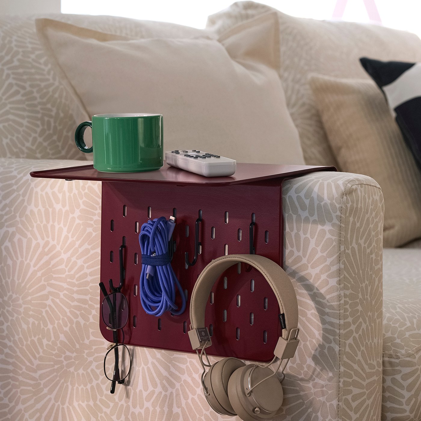 KRAMPHULT / SKÅDIS armrest tray with hook, dark red metal/black